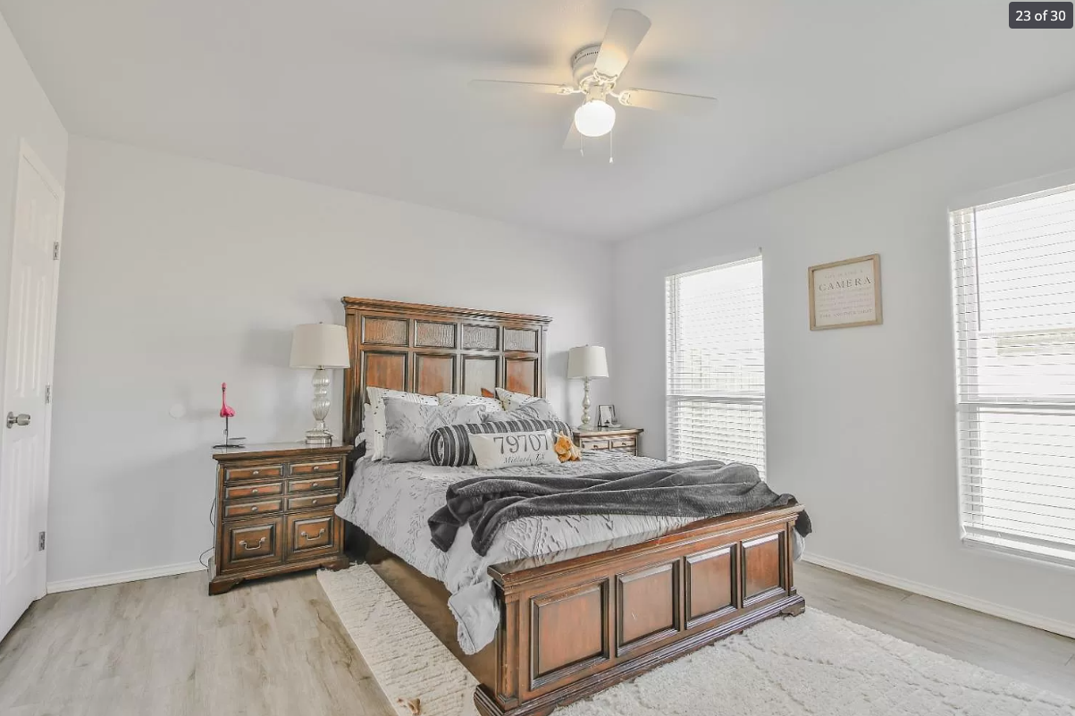 5502 Jarvis St #B - Photo 6 of 26