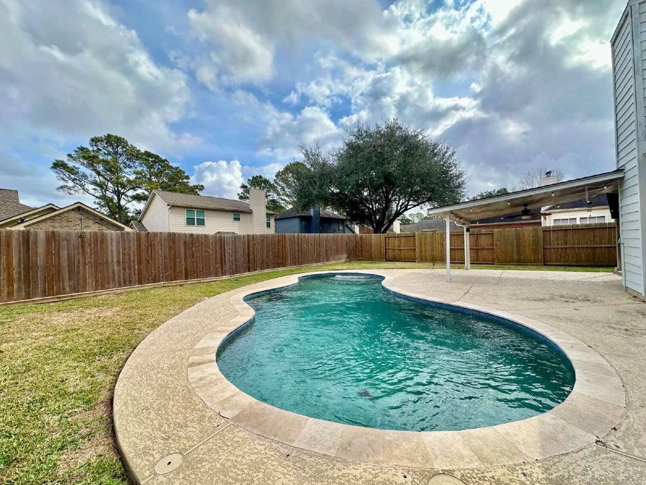 14339 Fair Knoll Way - Photo 2 of 18