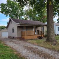 featured image of 2540 S 4th St