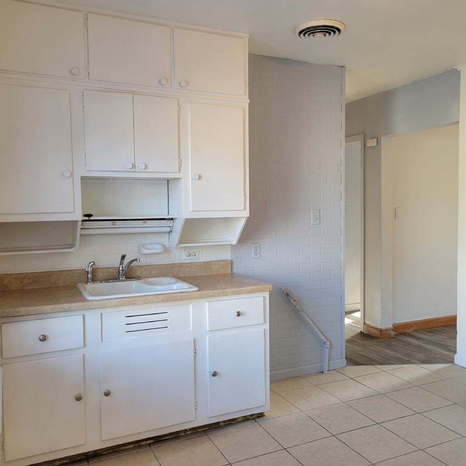 2540 S 4th St - Photo 5 of 20