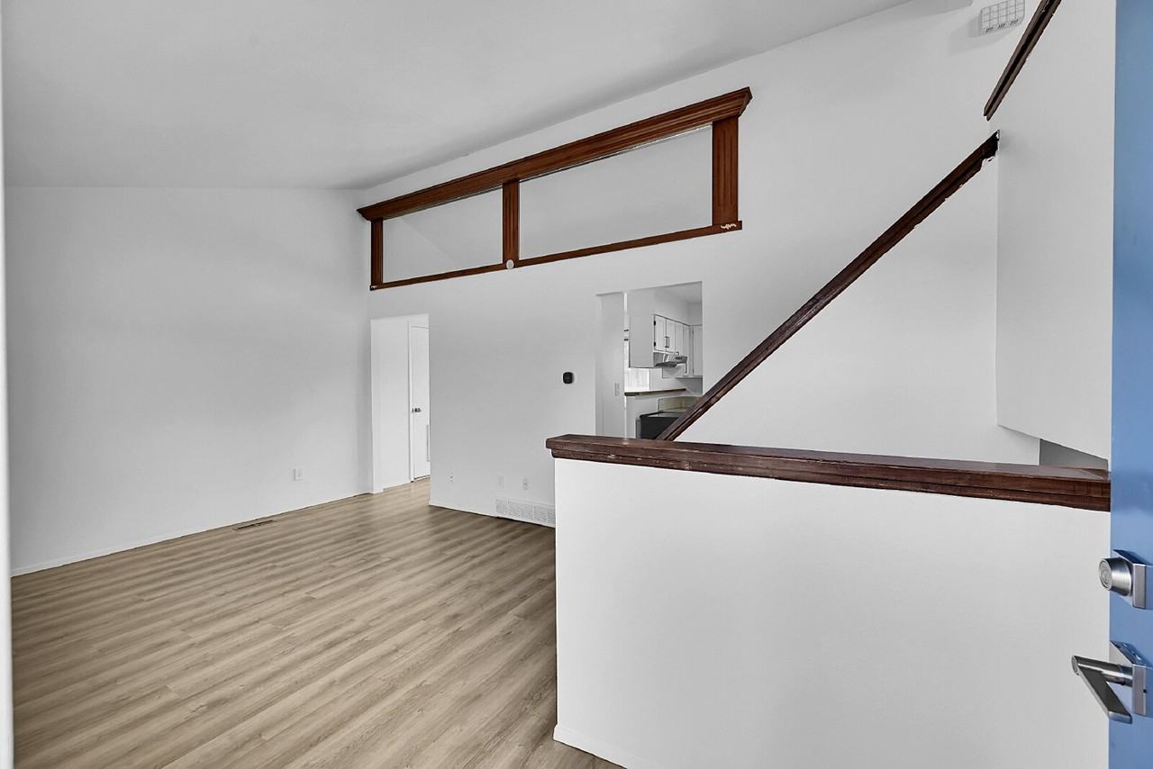 1118 22nd St Sw - Photo 4 of 40