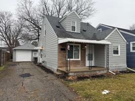 featured image of 28319 Maple St