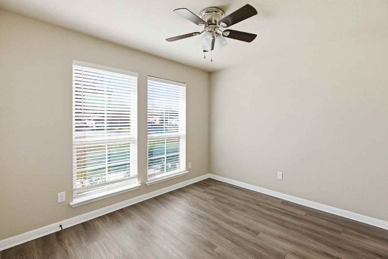 2587 Diamondback Trl - Photo 7 of 14