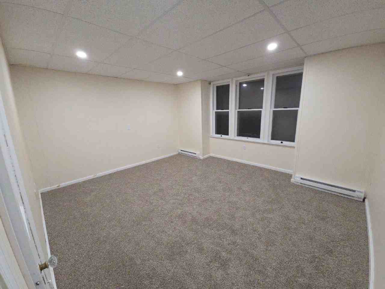 3623 Derry St - Photo 3 of 3