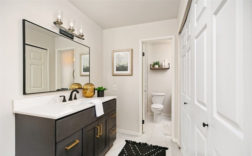 3730 S Bear St - Photo 6 of 8