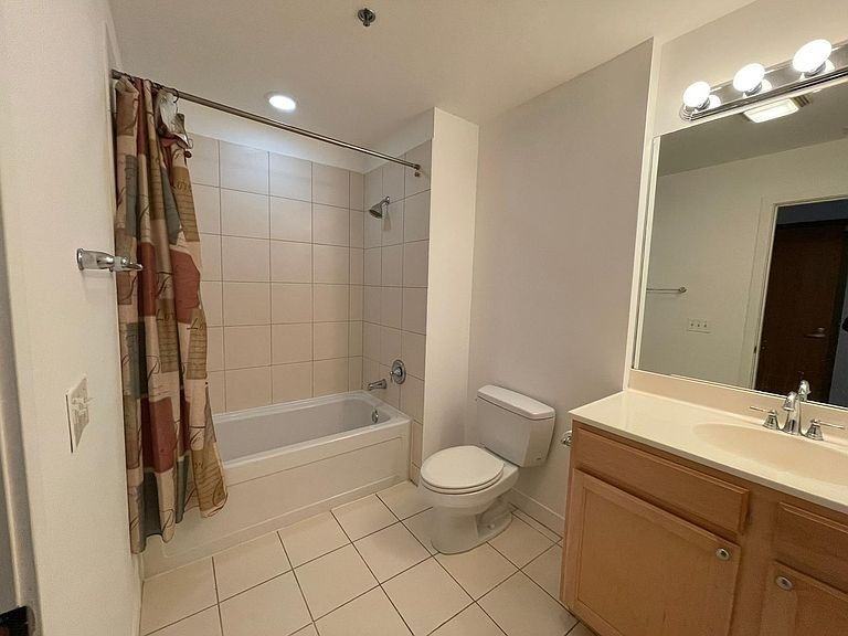 2 S Leavitt St - Photo 2 of 14