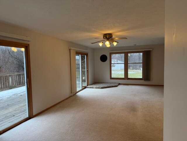 3260 Creekside Trl - Photo 6 of 20