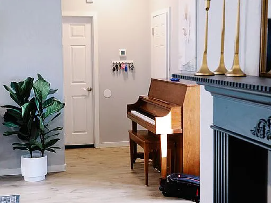 961 N Kiaya Ln - Photo 7 of 21