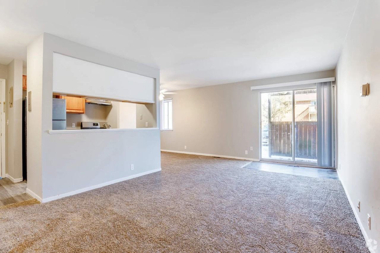 2230 Dexter Ave #2234-202 - Photo 2 of 12