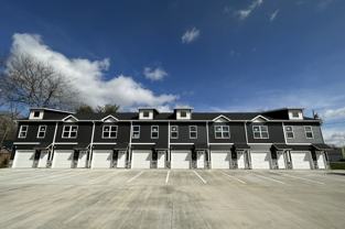 119 W Rossview Rd #Q - Photo 1 of 1