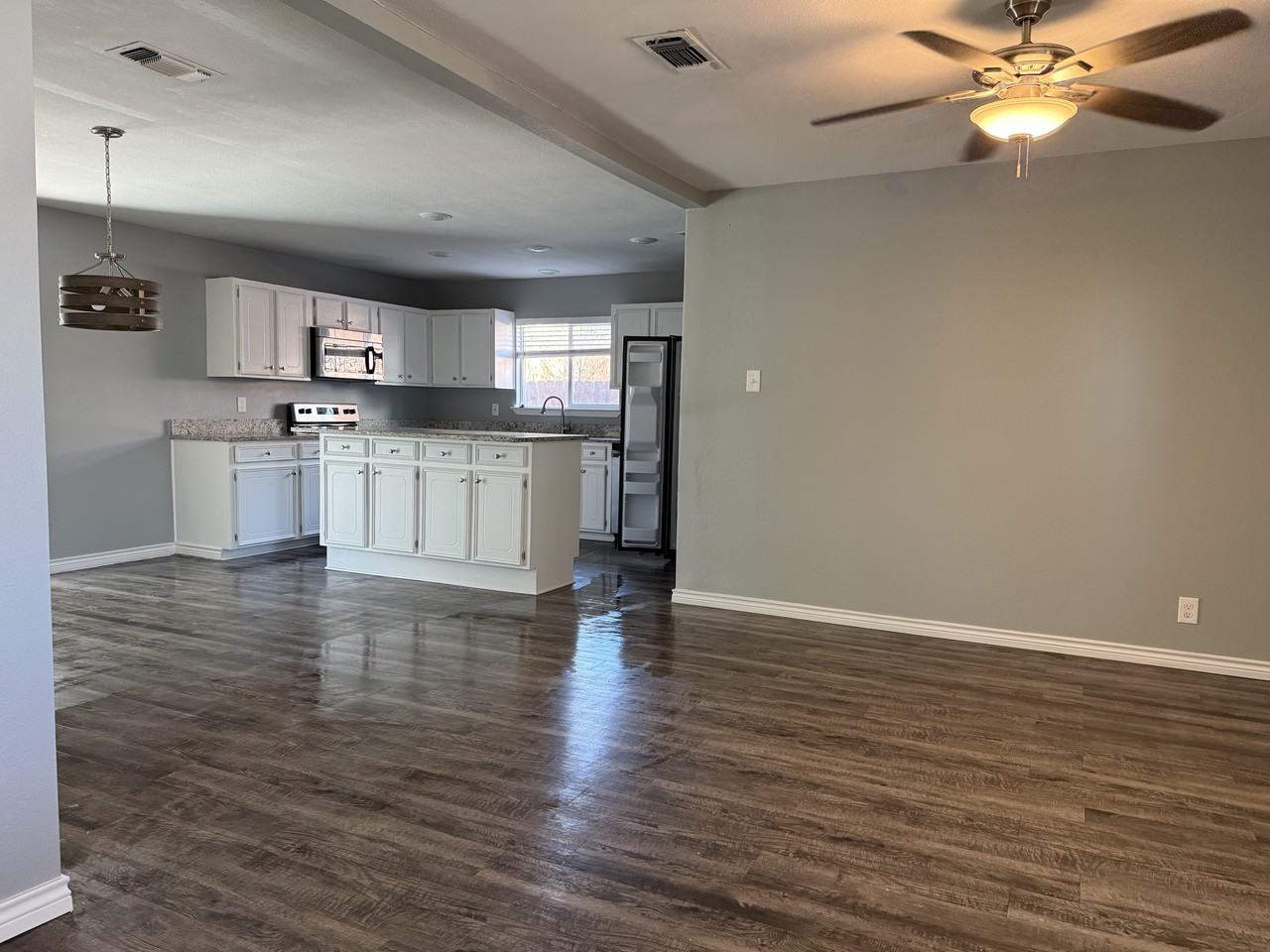 907 Zachry Dr - Photo 7 of 27