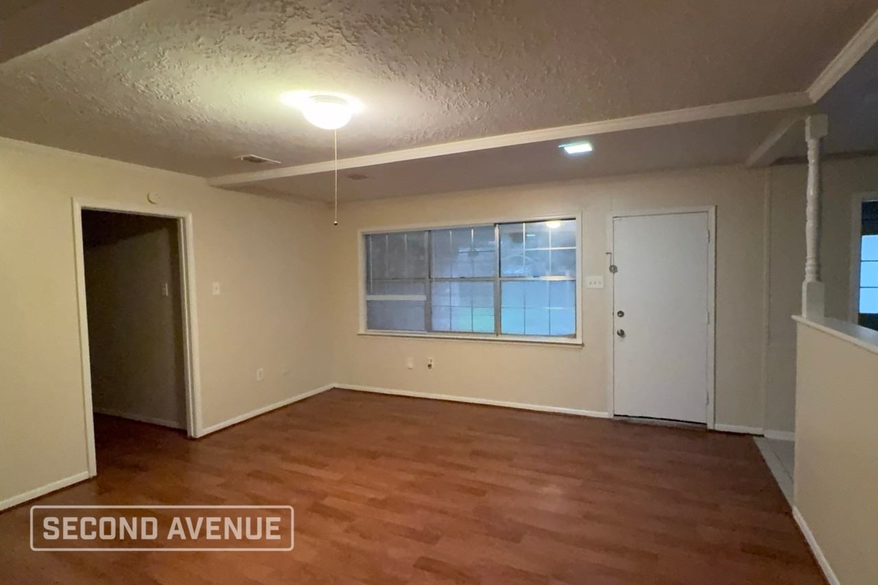 2542 Anzalone Dr - Photo 5 of 22