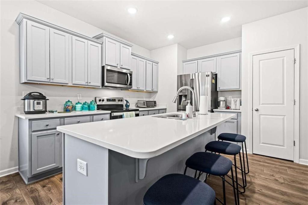 7281 Rockhouse Rd ##12 - Photo 3 of 17