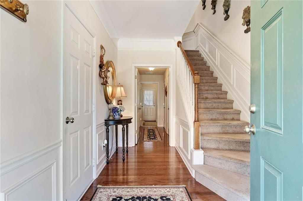 1003 Renaissance Trce - Photo 2 of 25