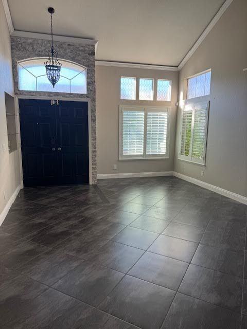 539 S Cinnamon Way - Photo 3 of 3