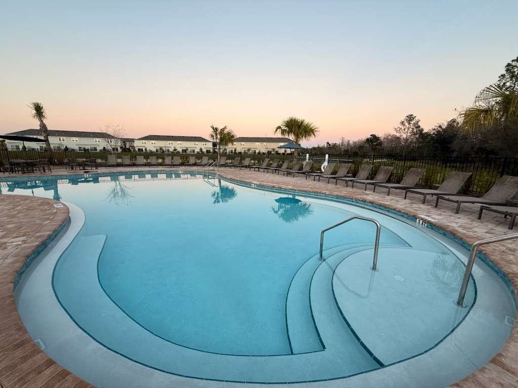 2975 Skyline Loop - Photo 3 of 3