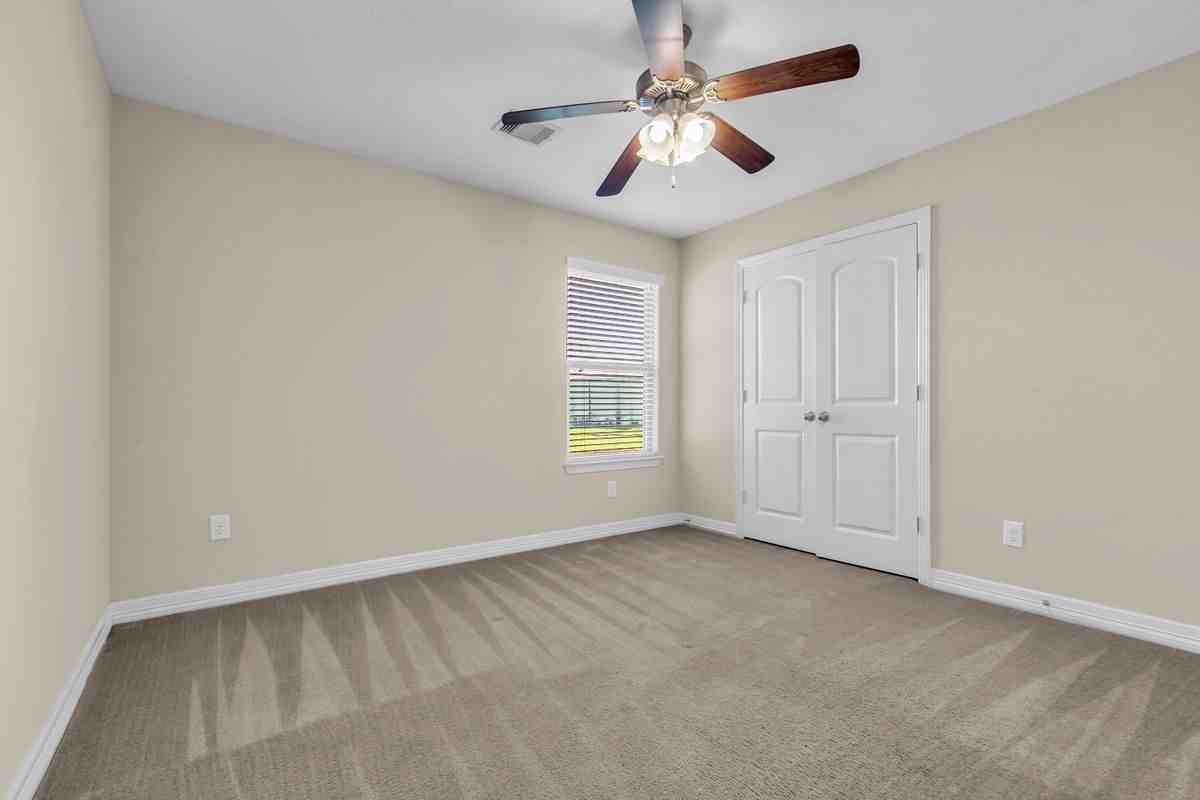 9314 Sundew Ct - Photo 6 of 12