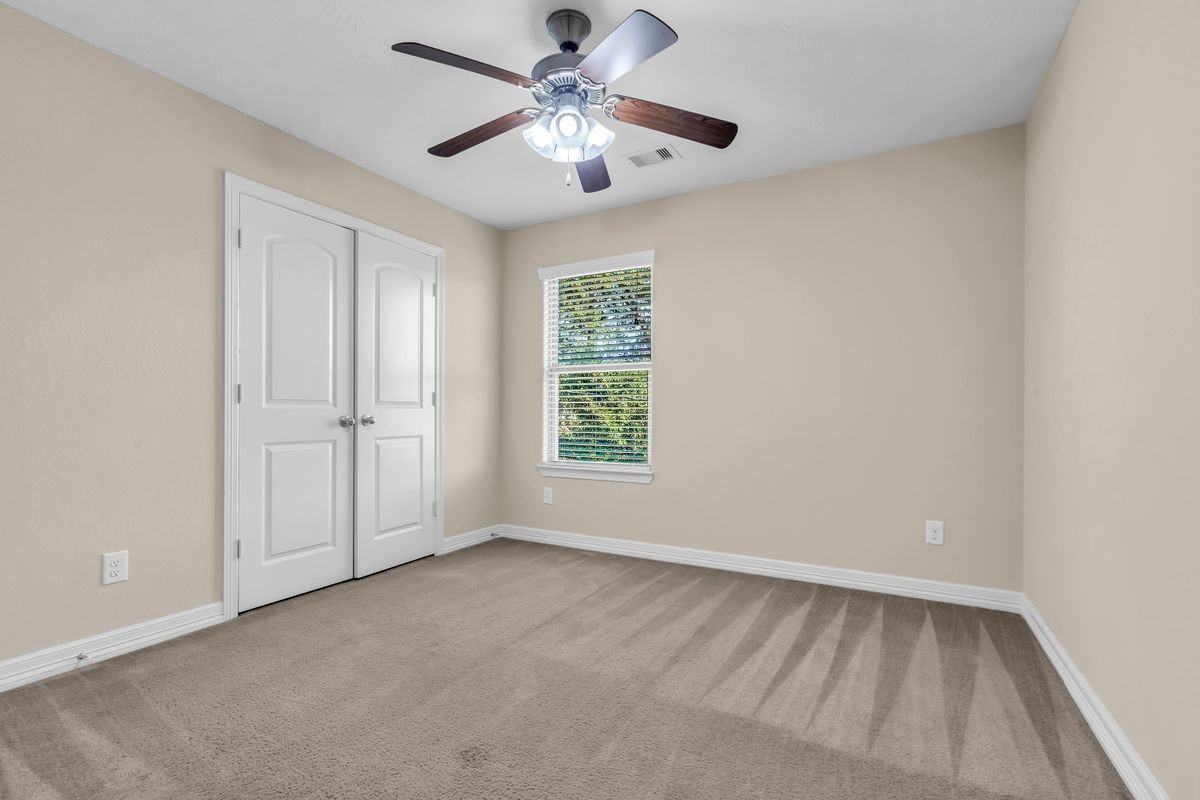 9314 Sundew Ct - Photo 7 of 12