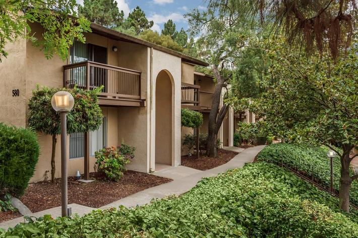 Villas at Harbor Pointe - Photo 5 of 10