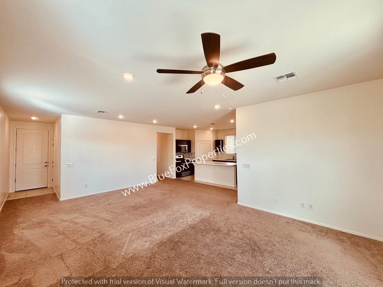 12612 N Krista Ave - Photo 2 of 21