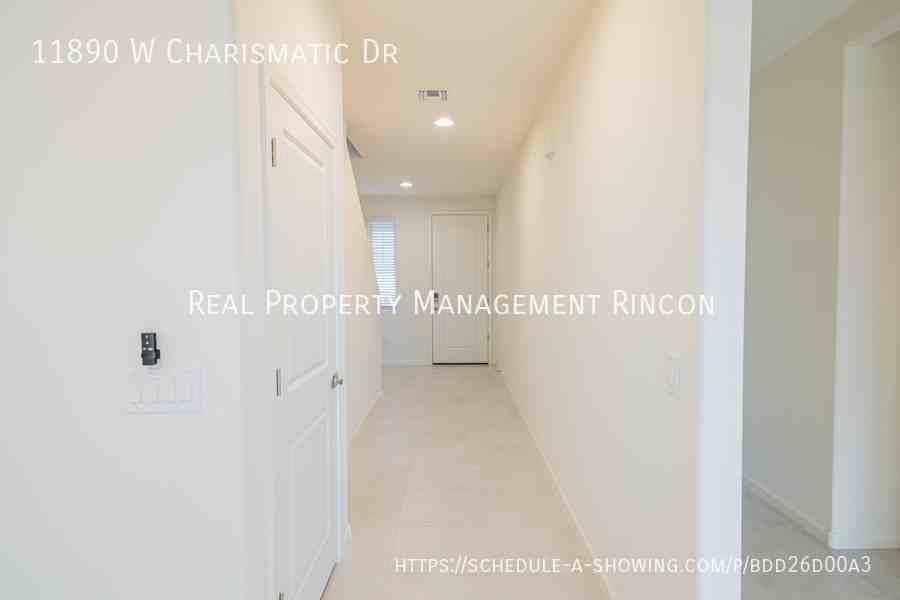 11890 W Charismatic Dr - Photo 6 of 25