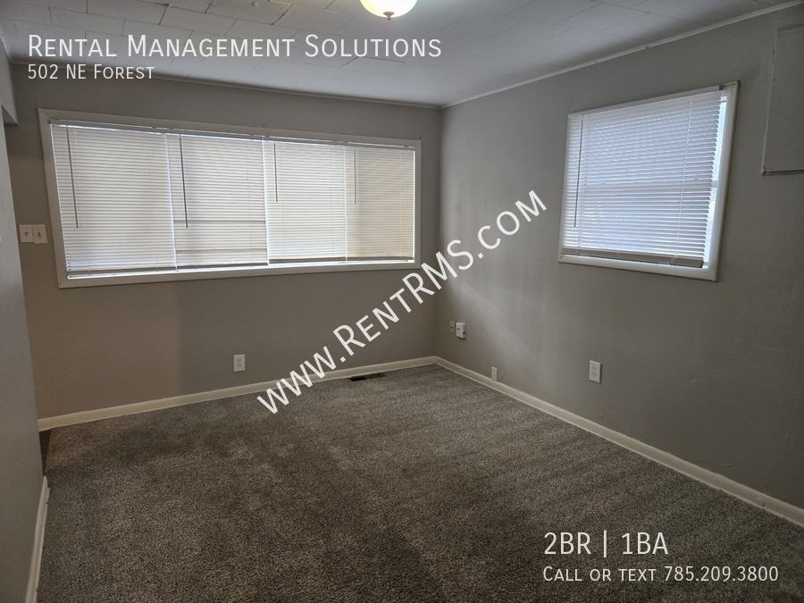 502 Ne Forest Ave - Photo 3 of 13