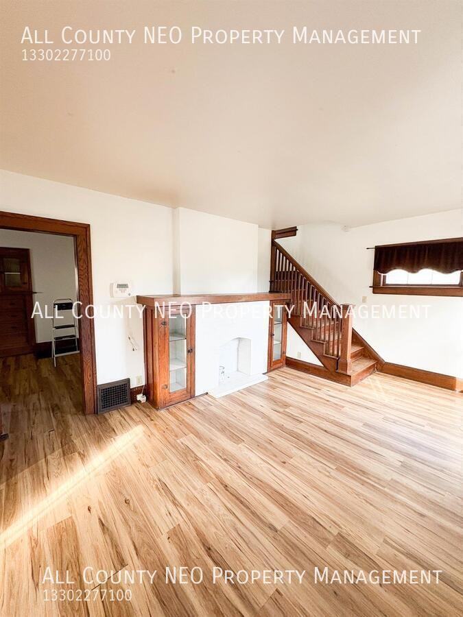 1422 Elder Ave - Photo 6 of 25