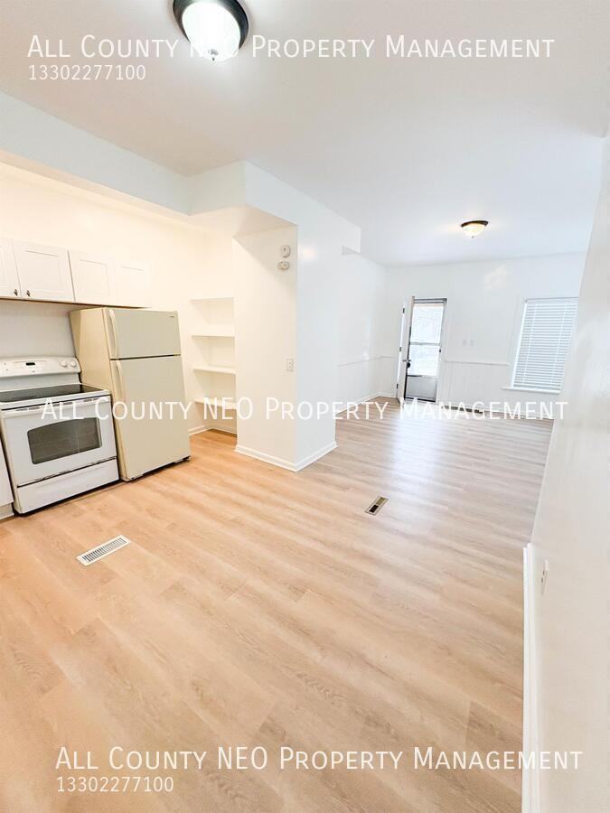 623 S Meridian St - Photo 5 of 8