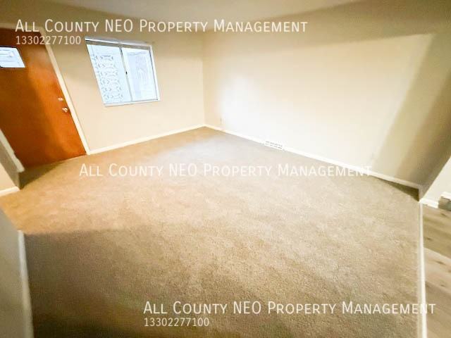 1376 Forest Glen Dr #1 - Photo 7 of 16