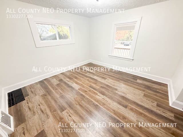 575 Fernwood Dr - Photo 7 of 21