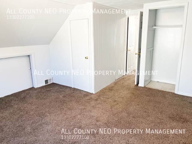 27081 Farringdon Ave - Photo 4 of 22