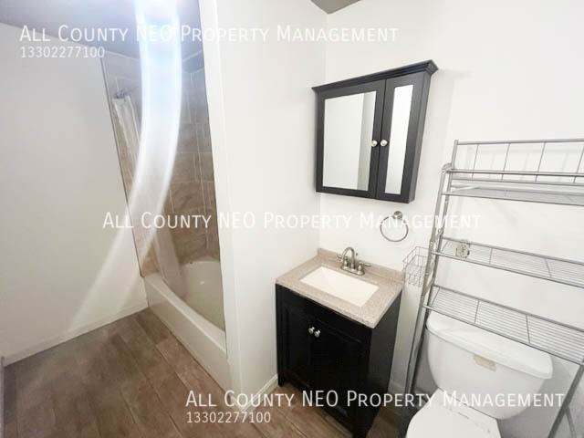 1854 W 45th St - Photo 6 of 14