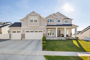 featured image of 1796 E Wagon Wheel Dr