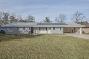 featured image of 202 White Columns Dr