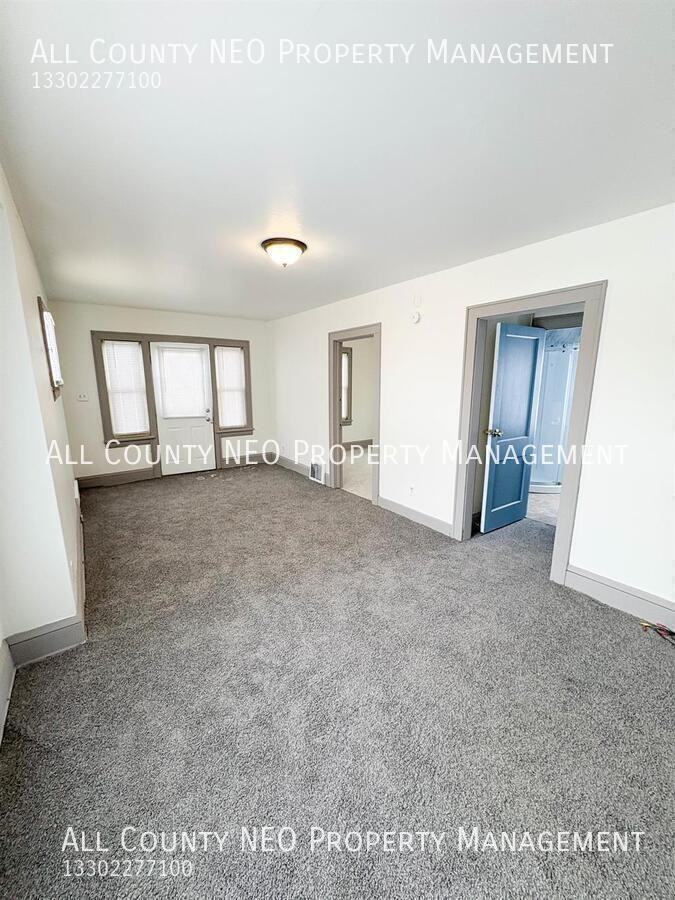 841 Concord Ave - Photo 3 of 13