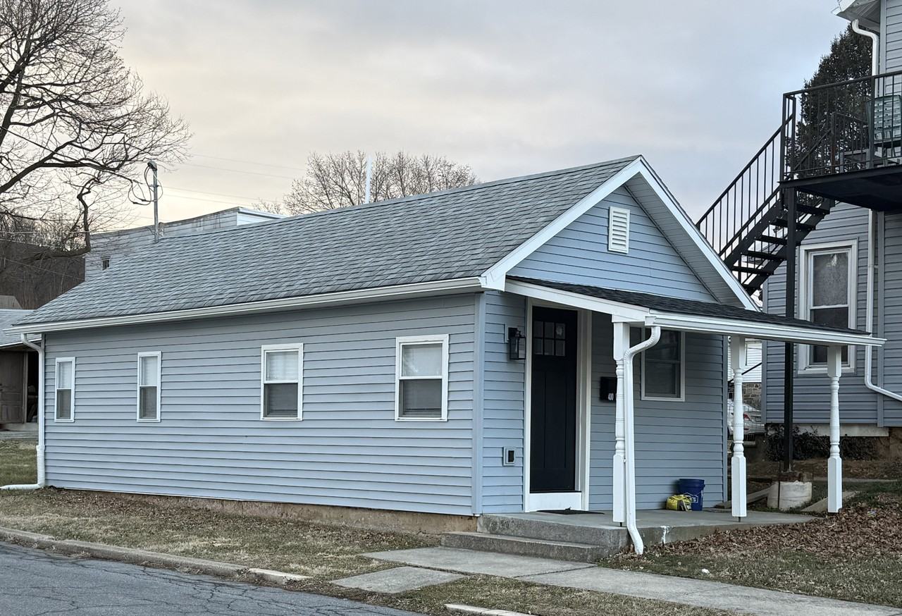 400 W Penn Ave #400COTTAGE - Photo 2 of 8