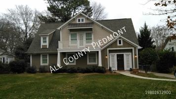 featured image of 913 Sedgefield Rd