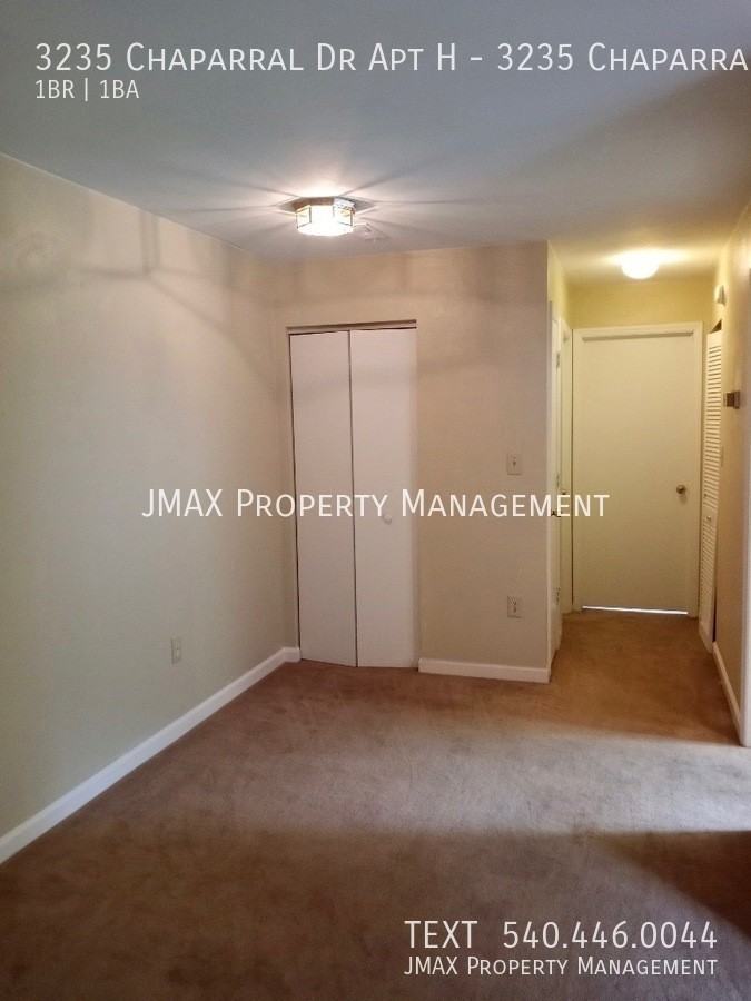 3235 Chaparral Dr Apt H - Photo 5 of 15