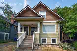 108 Ne 43rd St #B - Photo 1 of 1