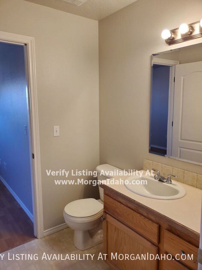 4231 E English Dr - Photo 4 of 11