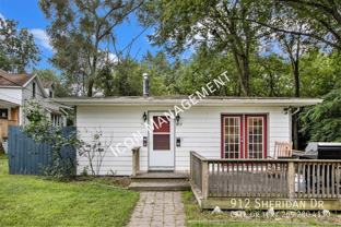 912 Sheridan Dr - Photo 1 of 1