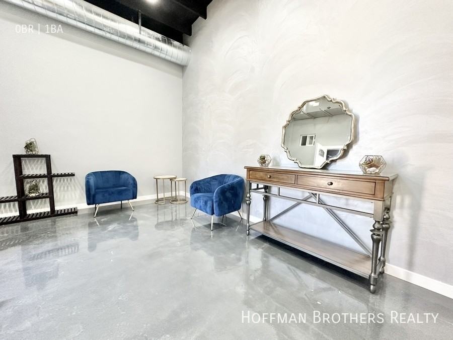 3809 Union Pacific Ave #3