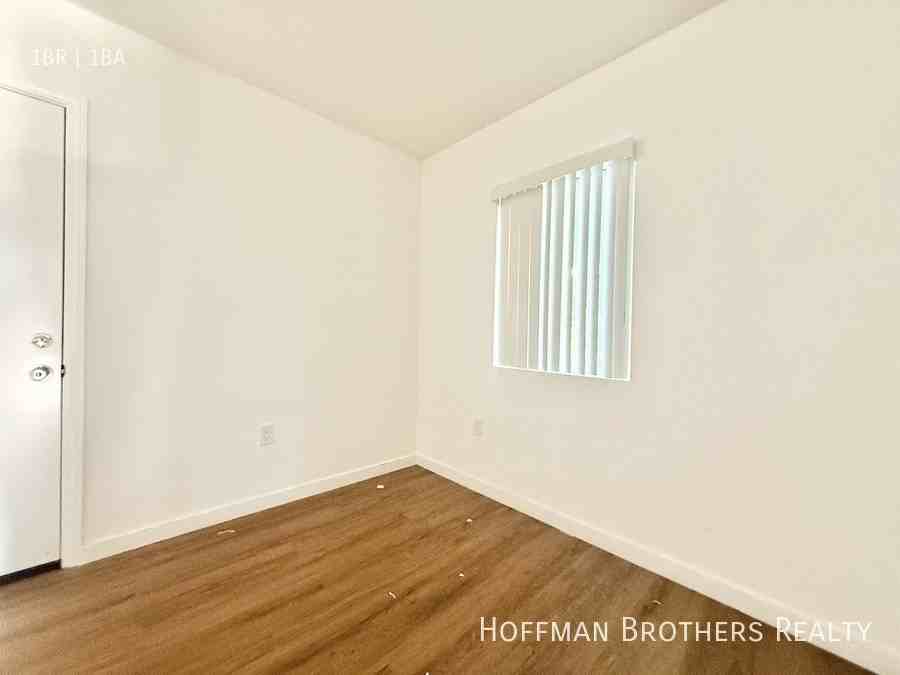 14161 Friar St #4 - Photo 4 of 5