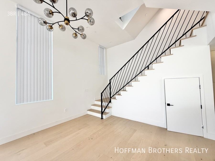 1900 20th St #C - Photo 4 of 16