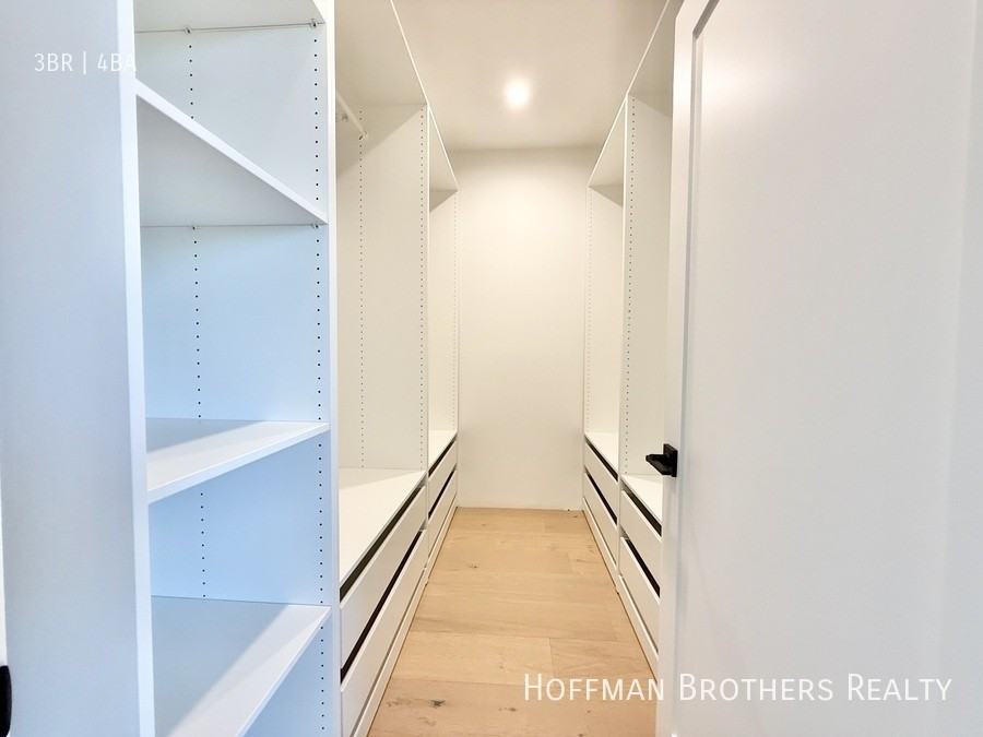 1900 20th St #C - Photo 7 of 16