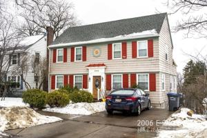 featured image of 2006 E 2nd St #1