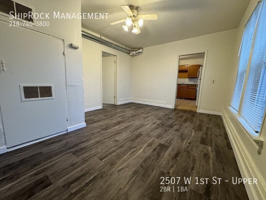 2507 W 1st St - Photo 5 of 7