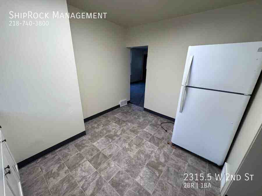 W 2nd St - Photo 3 of 11