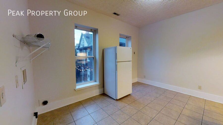 45 1/2 Euclid Ave - Photo 2 of 8