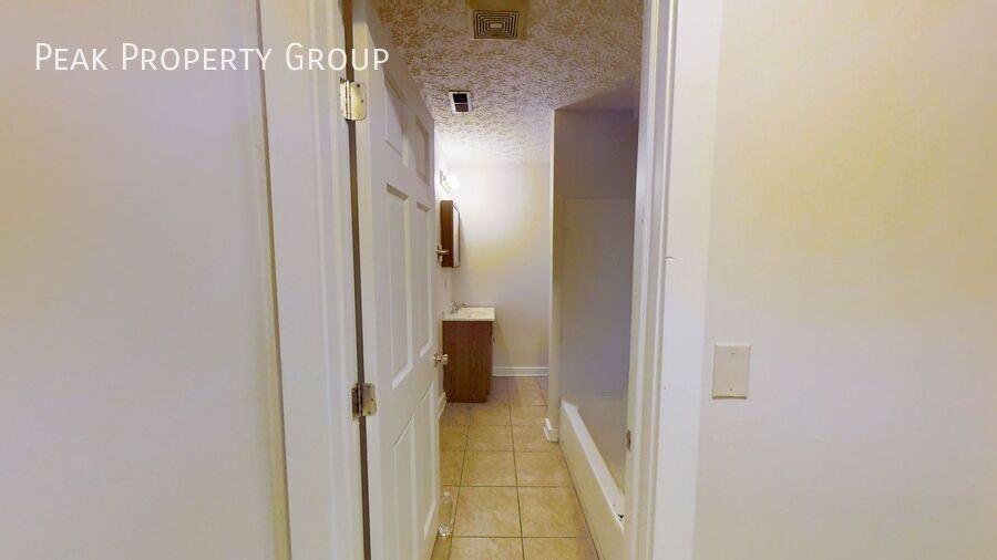 45 1/2 Euclid Ave - Photo 4 of 8